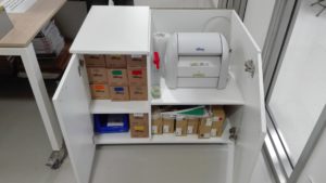 industriële labelprinter kast